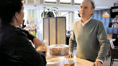 Soci�teit lid Fons in het Haarlems Dagblad!