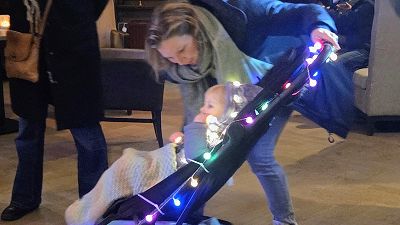 Samen met 3998 wandelaars over de rode loper door de Soci�teit